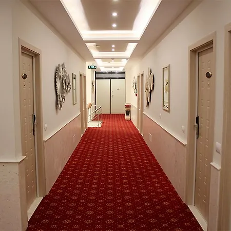 Park Tirana Hotel Yzberishti